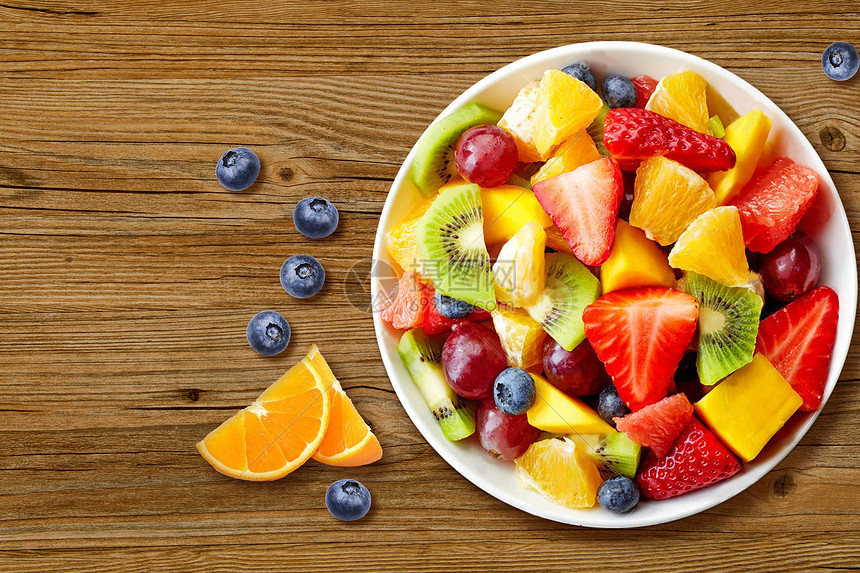 外卖吃完发现全是蛆，恶心呕吐一整夜！判了：赔1000元